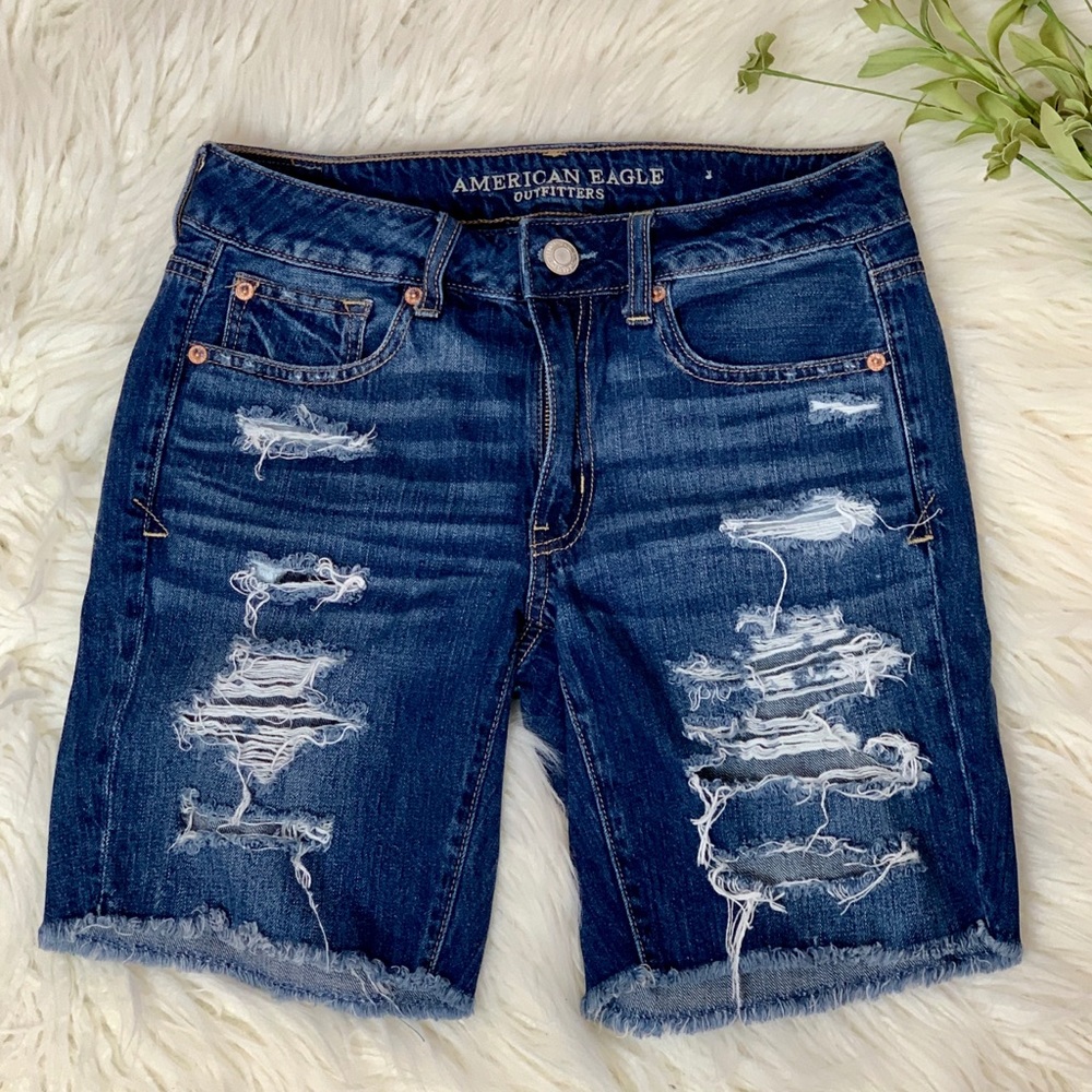 American Eagle Jean Shorts Women’s Sz 2